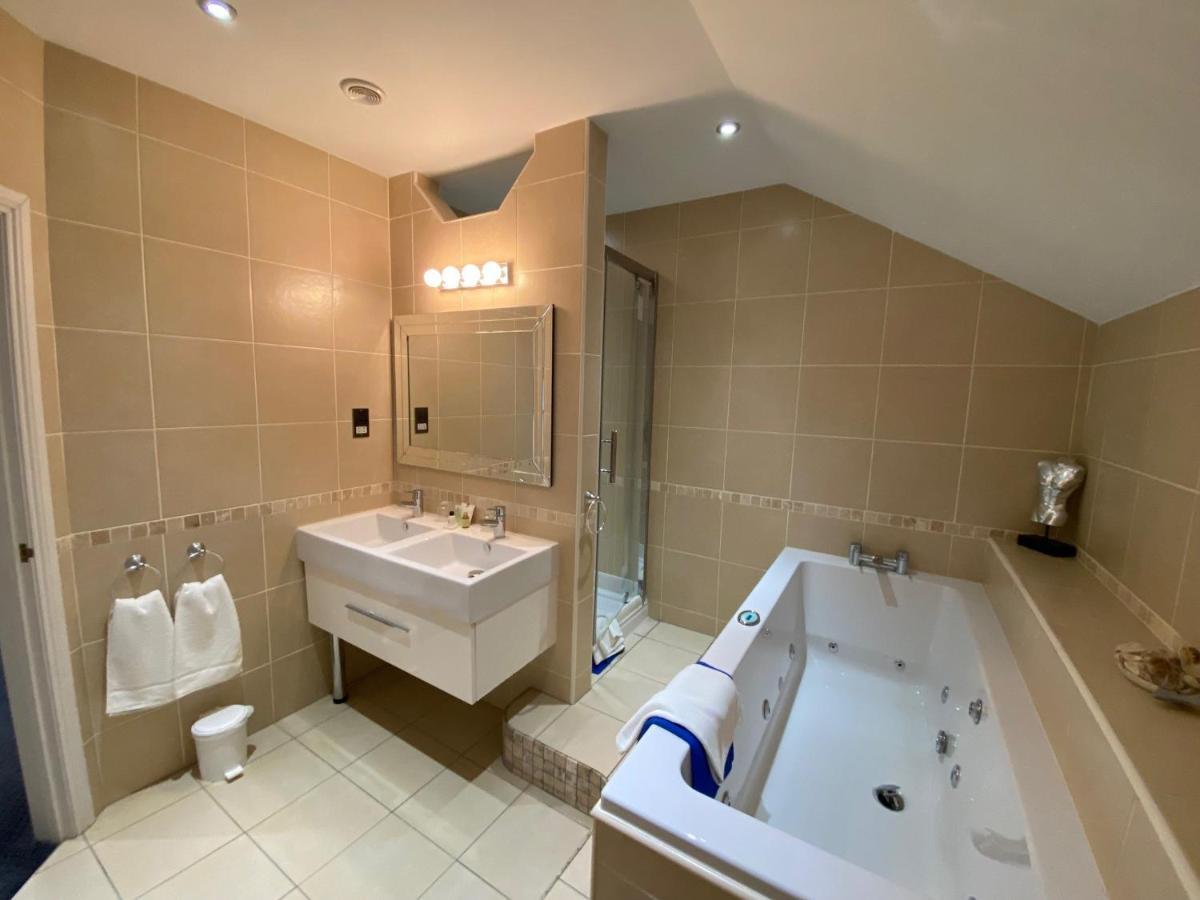 Dudsbury Golf Club - Hotel And Spa Ferndown Εξωτερικό φωτογραφία