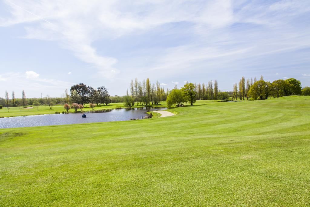 Dudsbury Golf Club - Hotel And Spa Ferndown Εξωτερικό φωτογραφία